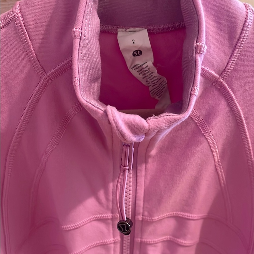 Lululemon Define Jacket - Picture 2 of 4